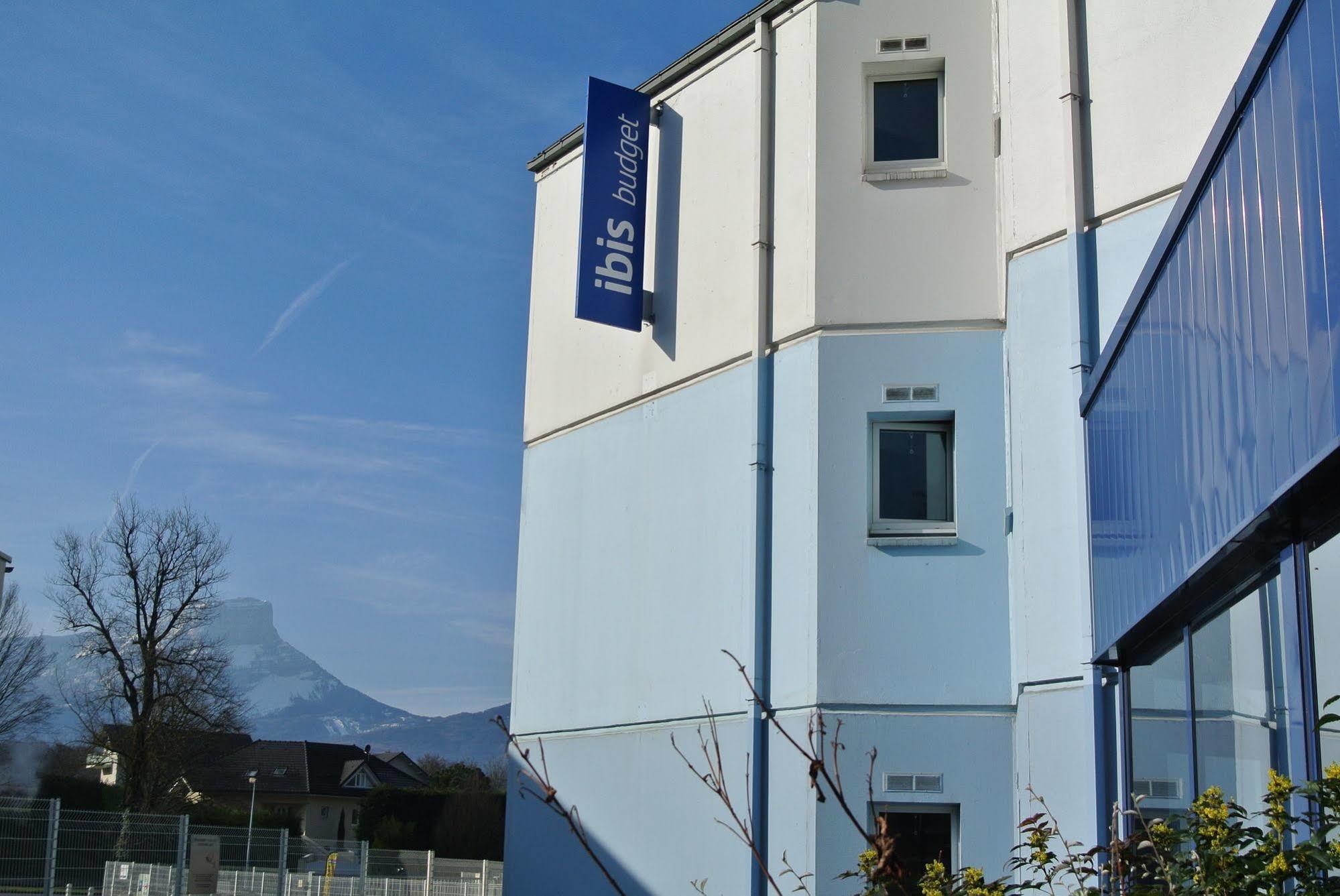 Ibis Budget Chambery Sud Challes Les Eaux Екстер'єр фото